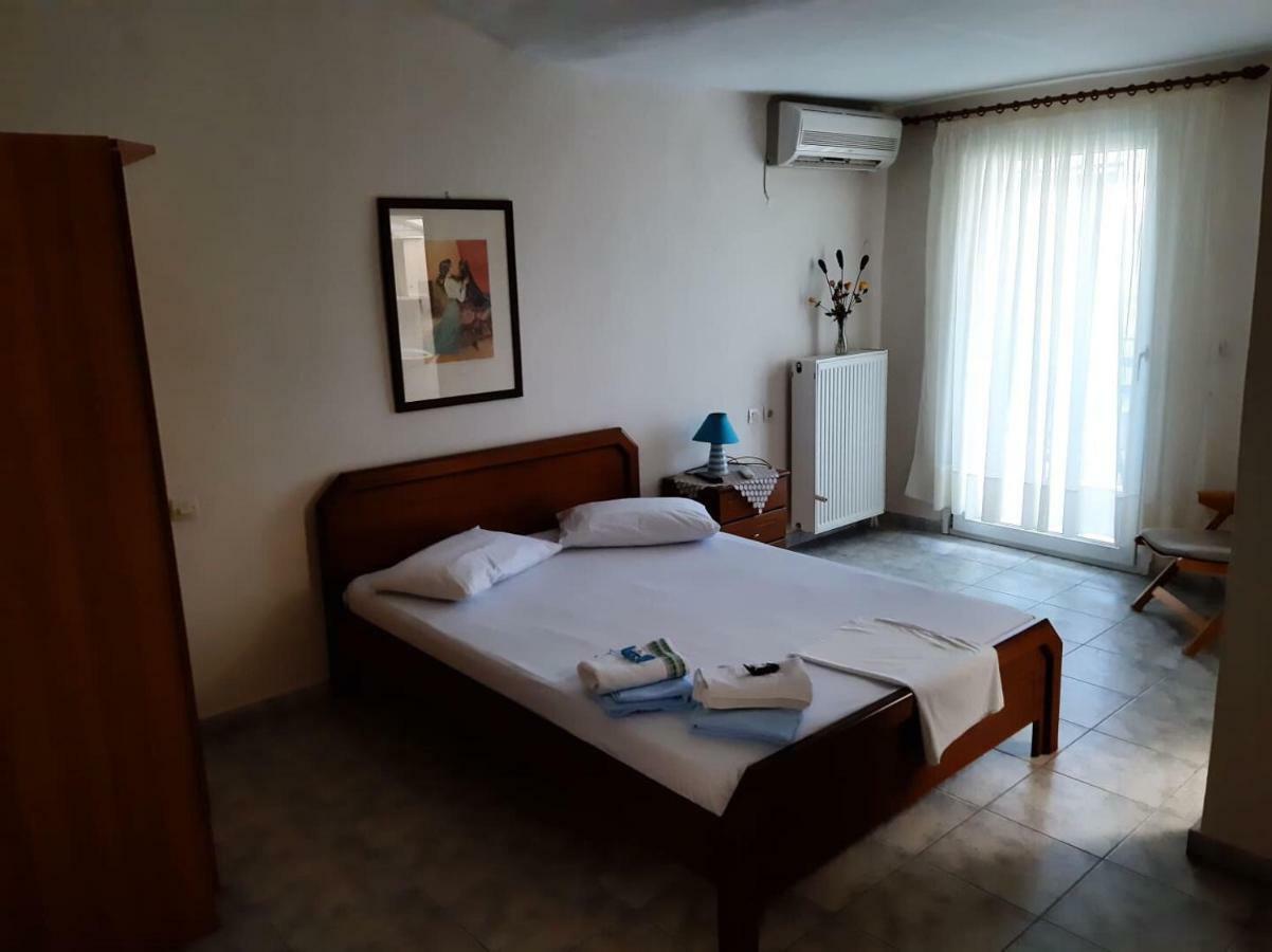 Aktaion Hotel Skala Alykis Esterno foto
